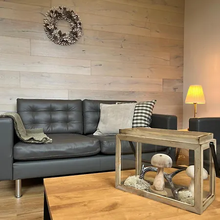 Appartement Kleines Berghaus #2 *